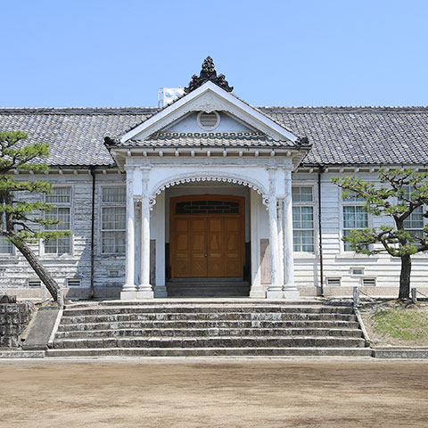 三重 県立 上野 高校