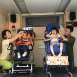 起震車体験をする生徒