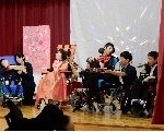 色々な衣装の高等部