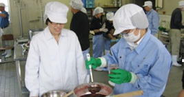 いちごジャム作りの様子
