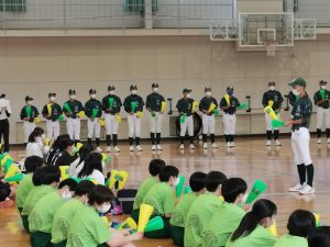 野球部にエール