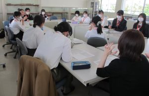 　【茶道部】第43回近畿高等学校総合文化祭三重大会　第2回生徒委員会に参加しました