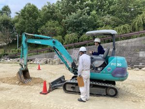 小型建機特別教育が行われました。