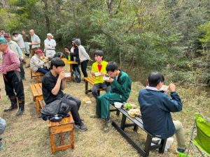 イヌナシ保全活動に参加