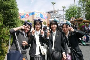 【３学年】遠足（USJ）へ行ってきました☆