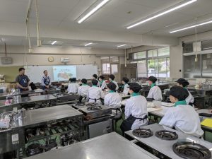 ケチャップ作りに挑戦！