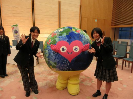 横浜園芸博覧会ガーデン制作に向けて総理表敬訪問