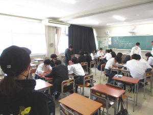 公開授業・学年別懇談会を行いました
