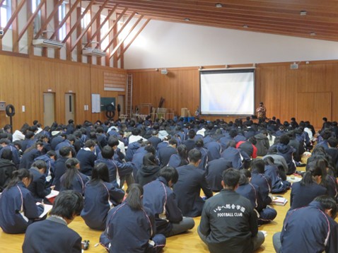 名古屋学院大学佐伯先生による出張授業について
