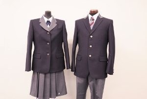 制服