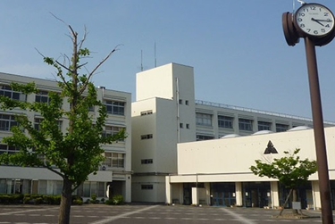 三重県立四日市工業高等学校