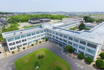 三重県立四日市商業高等学校