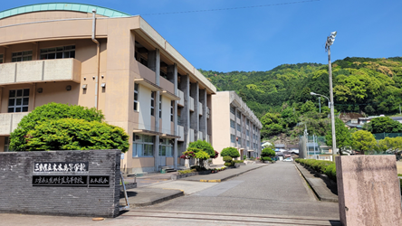 三重県立熊野青藍高等学校（木本校舎）