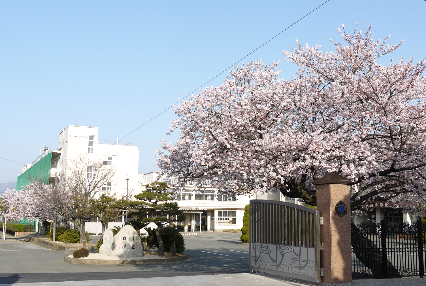 三重県立松阪高等学校